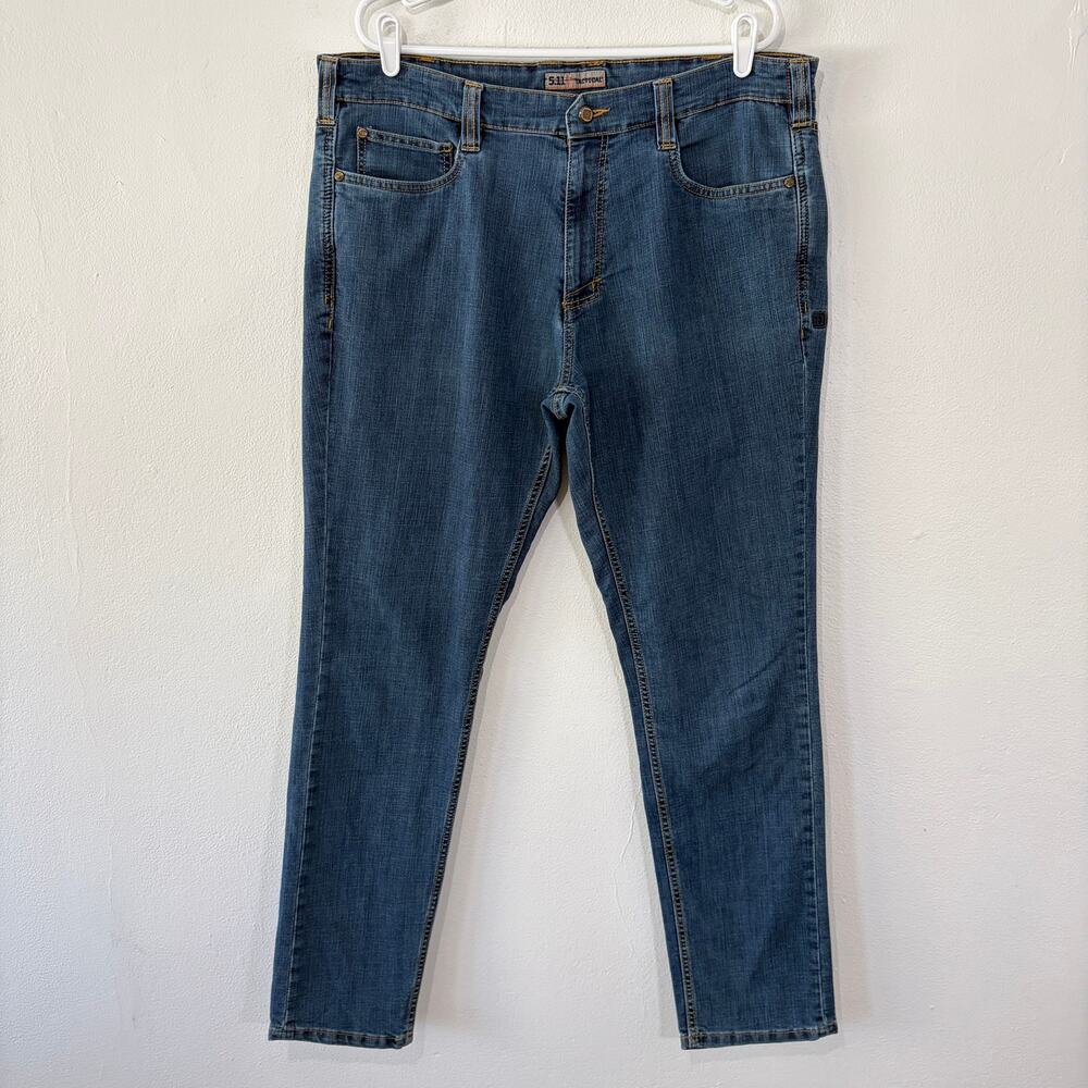5.11 Tactical Jeans Mens 38x34 Hip Pocket Baggy Straight Leg Medium Blue Wash